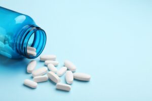 Definicja pharmacovigilance. Czym jest monitorowanie działań niepożądanych leków?